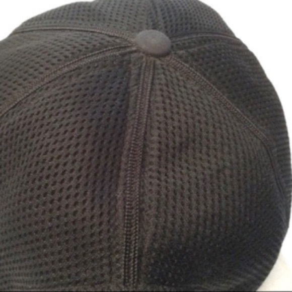 🥳 Nike Air Black Swoosh Hat/Cap - Picture 4 of 4